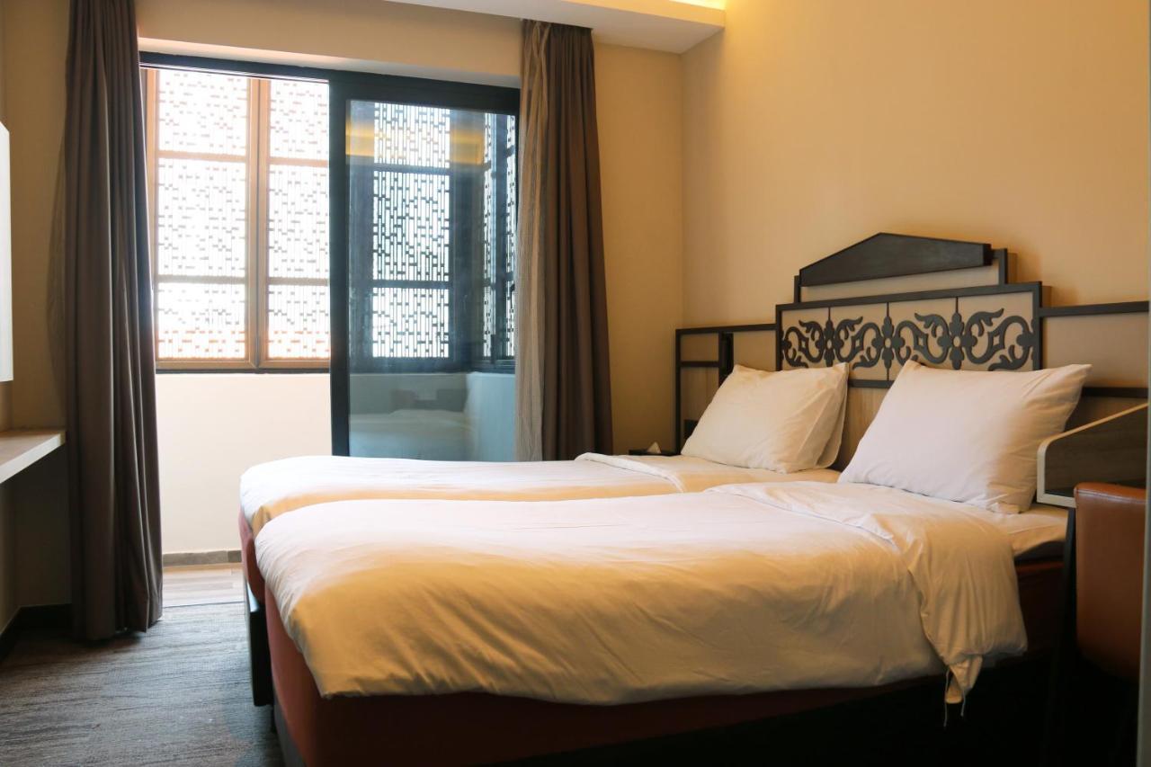 Aqueen Prestige Hotel Lavender シンガポール エクステリア 写真