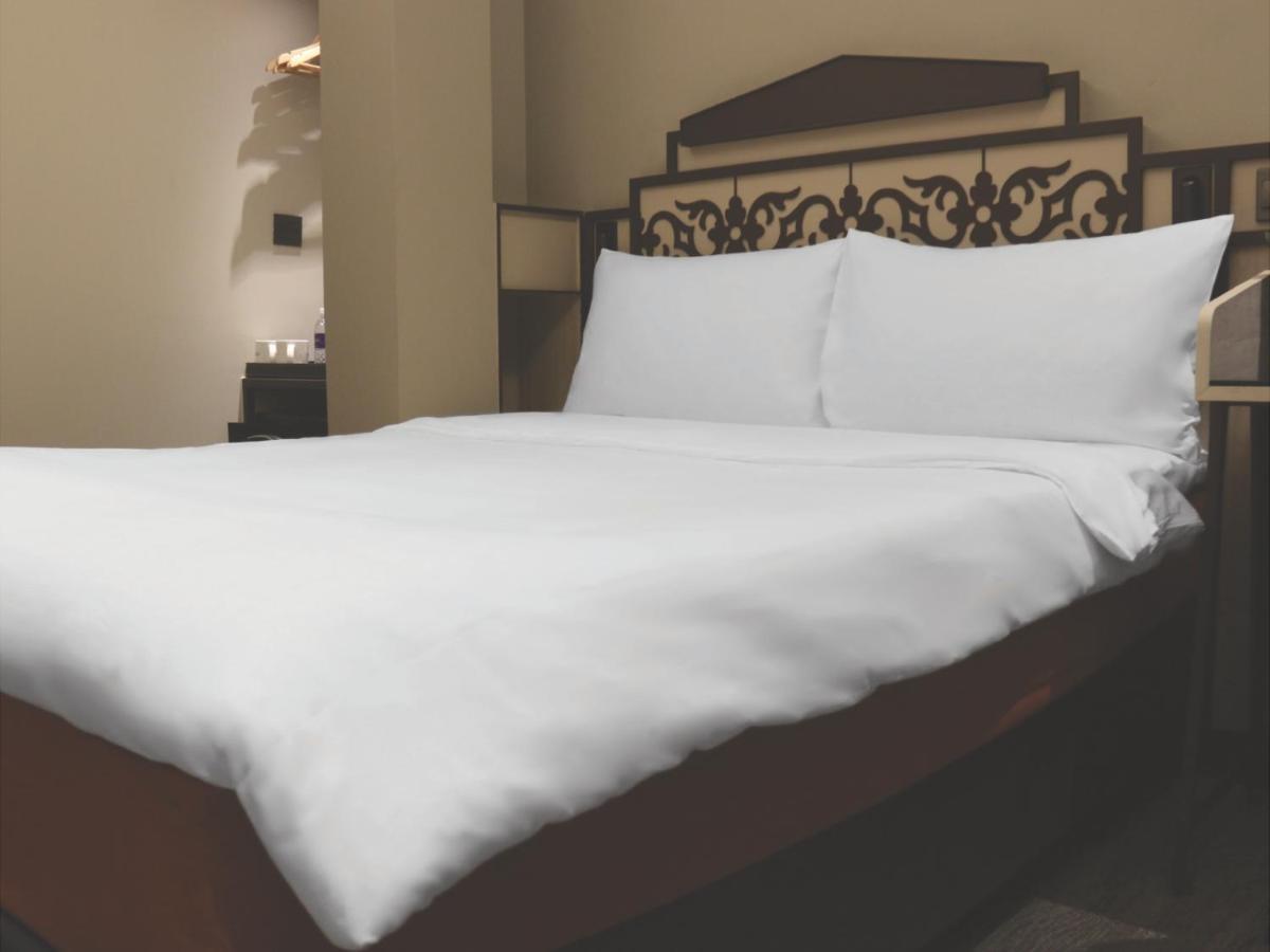 Aqueen Prestige Hotel Lavender シンガポール エクステリア 写真