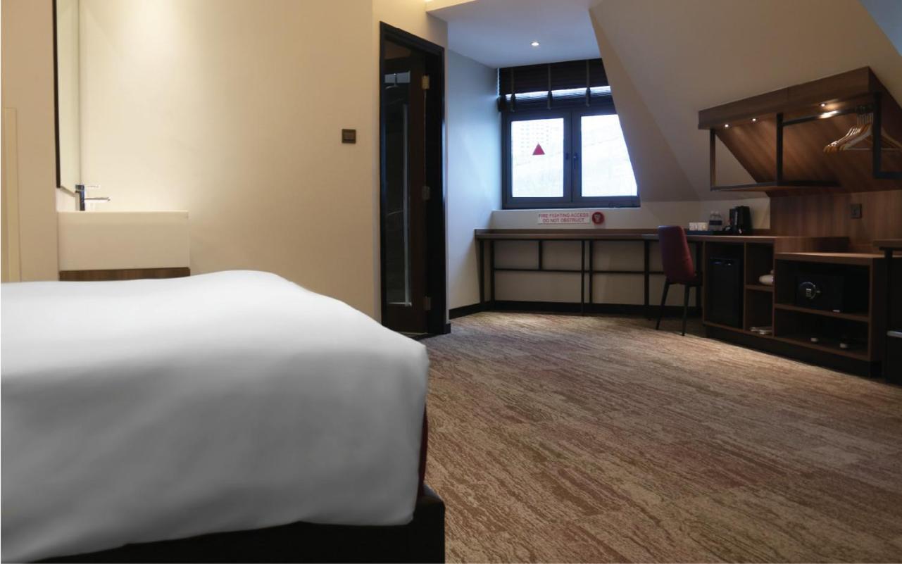 Aqueen Prestige Hotel Lavender シンガポール エクステリア 写真